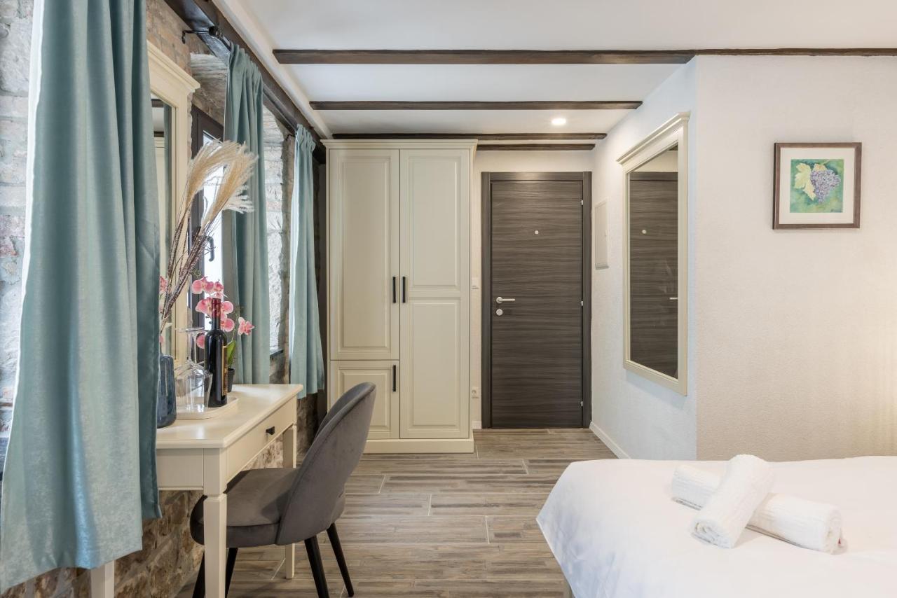 Old Town B&B Rooms Matusko สปลิท ภายนอก รูปภาพ